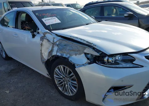 2016 Lexus Es 350 z USA, uszkodzony, nr VIN JTHBK1GGXG2224742